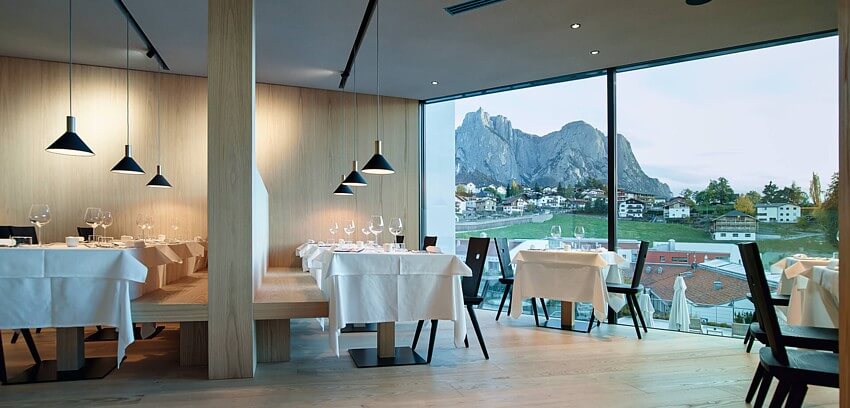 restaurant_bar_Hotel_Schgaguler_Alpe_di_Siusi